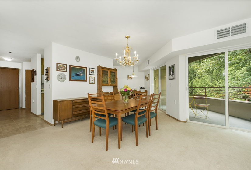 1822 152nd, Bellevue, Washington 98007, 3 Bedrooms Bedrooms, ,1 BathroomBathrooms,Residential,For Sale,Silver Glen,152nd,NWM1829715