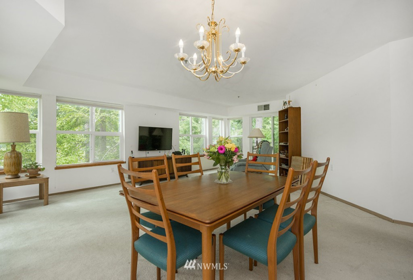 1822 152nd, Bellevue, Washington 98007, 3 Bedrooms Bedrooms, ,1 BathroomBathrooms,Residential,For Sale,Silver Glen,152nd,NWM1829715