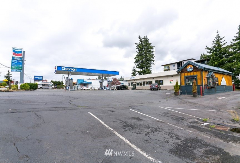 100 Samish, Bellingham, Washington 98225, ,Commercial Sale,For Sale,Samish,NWM1828957