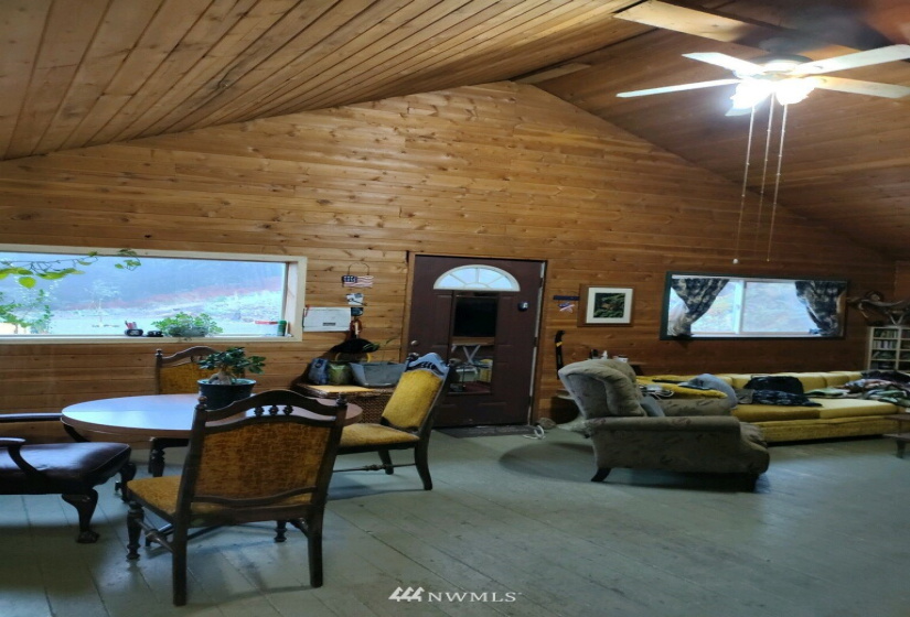 57 Slippery Hill, Republic, Washington 99166, 3 Bedrooms Bedrooms, ,1 BathroomBathrooms,Residential,For Sale,Slippery Hill,NWM1831147
