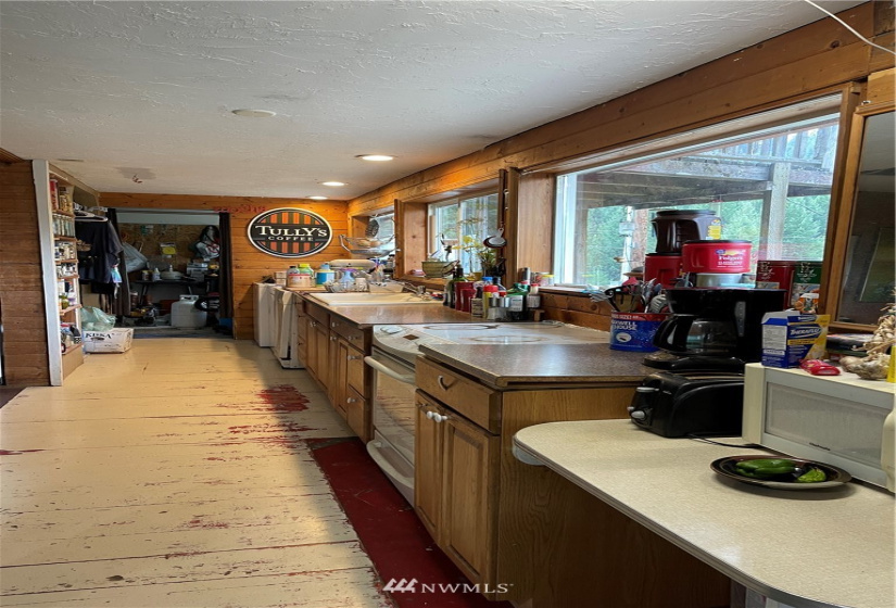 57 Slippery Hill, Republic, Washington 99166, 3 Bedrooms Bedrooms, ,1 BathroomBathrooms,Residential,For Sale,Slippery Hill,NWM1831147