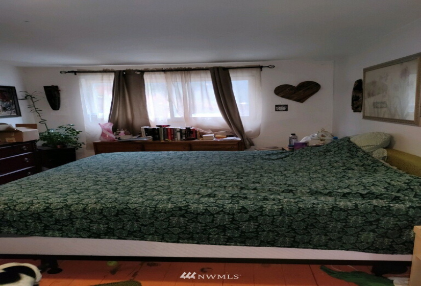 57 Slippery Hill, Republic, Washington 99166, 3 Bedrooms Bedrooms, ,1 BathroomBathrooms,Residential,For Sale,Slippery Hill,NWM1831147