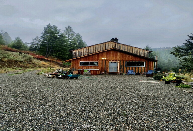 57 Slippery Hill, Republic, Washington 99166, 3 Bedrooms Bedrooms, ,1 BathroomBathrooms,Residential,For Sale,Slippery Hill,NWM1831147