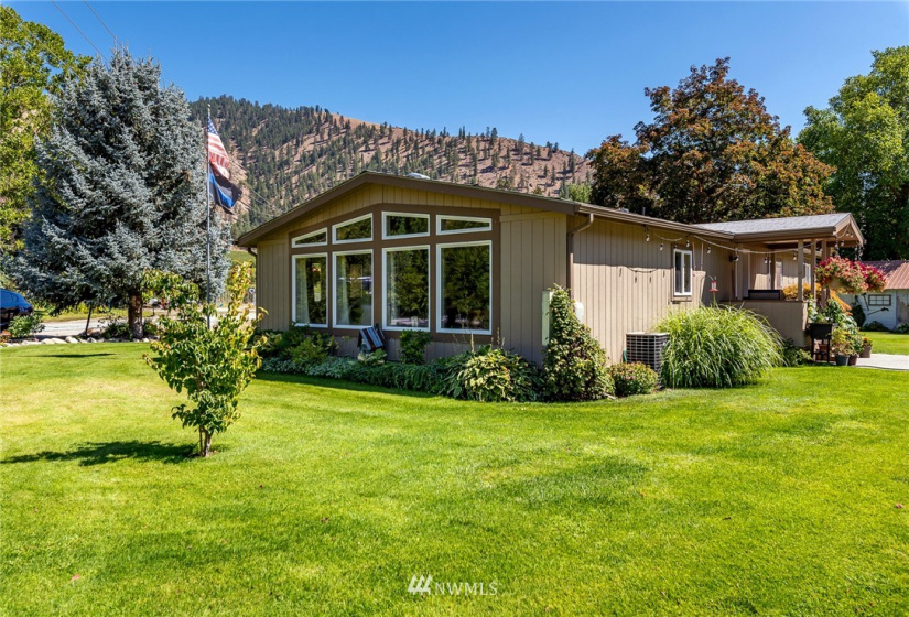 7259 Entiat River Road, Entiat, Washington 98822, 3 Bedrooms Bedrooms, ,2 BathroomsBathrooms,Manufactured In Park,For Sale,Entiat River Road,NWM1831579