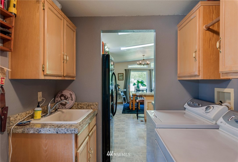 7259 Entiat River Road, Entiat, Washington 98822, 3 Bedrooms Bedrooms, ,2 BathroomsBathrooms,Manufactured In Park,For Sale,Entiat River Road,NWM1831579