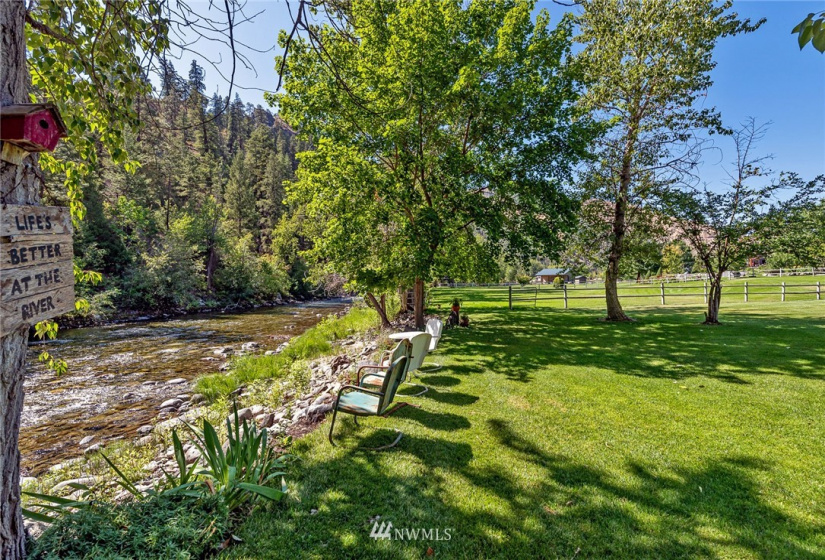 7259 Entiat River Road, Entiat, Washington 98822, 3 Bedrooms Bedrooms, ,2 BathroomsBathrooms,Manufactured In Park,For Sale,Entiat River Road,NWM1831579