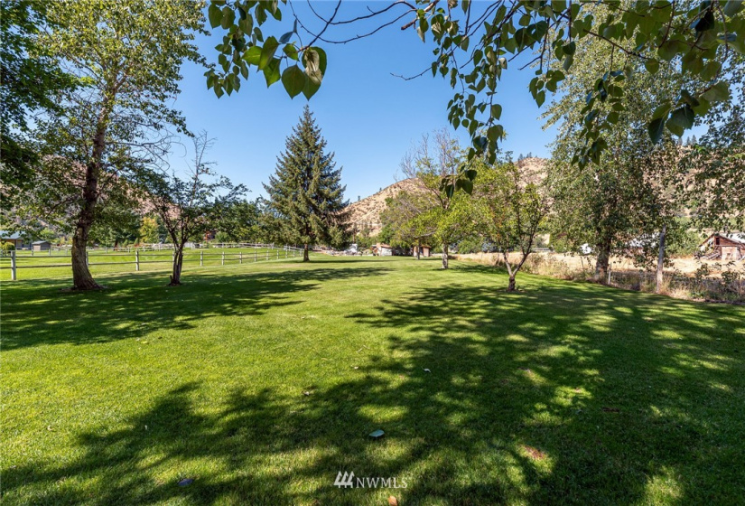 7259 Entiat River Road, Entiat, Washington 98822, 3 Bedrooms Bedrooms, ,2 BathroomsBathrooms,Manufactured In Park,For Sale,Entiat River Road,NWM1831579