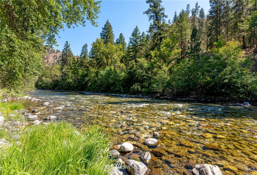 7259 Entiat River Road, Entiat, Washington 98822, 3 Bedrooms Bedrooms, ,2 BathroomsBathrooms,Manufactured In Park,For Sale,Entiat River Road,NWM1831579