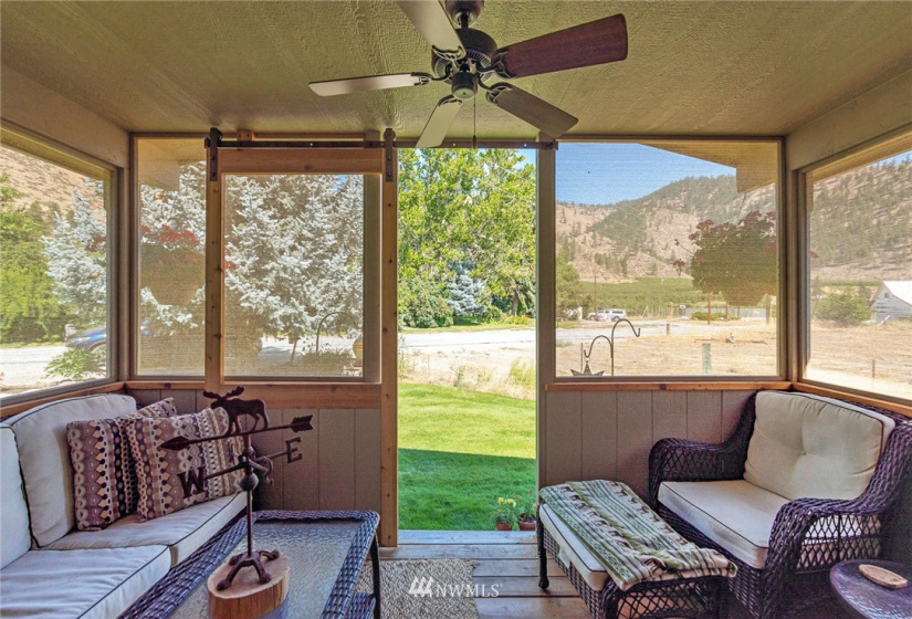 7259 Entiat River Road, Entiat, Washington 98822, 3 Bedrooms Bedrooms, ,2 BathroomsBathrooms,Manufactured In Park,For Sale,Entiat River Road,NWM1831579