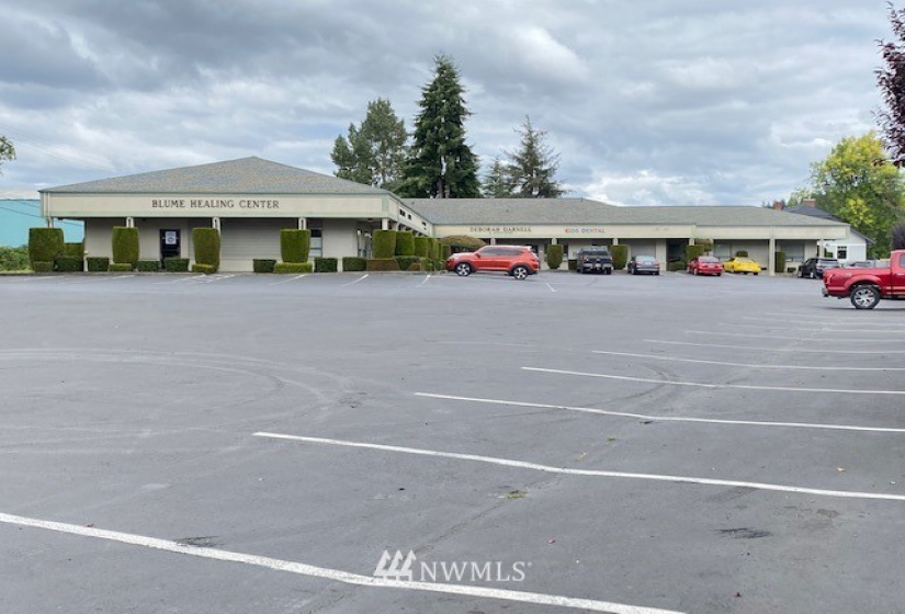 1611 Kresky, Centralia, Washington 98531, ,Commercial Sale,For Sale,Kresky,NWM1830900