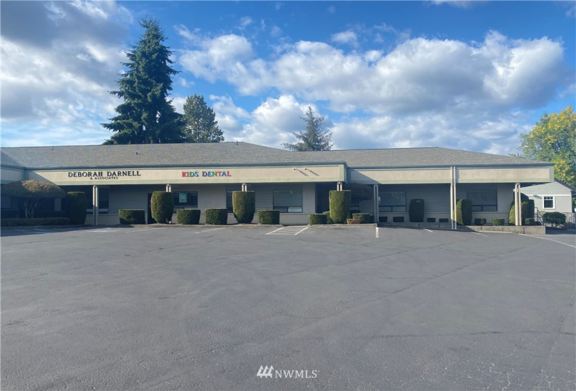 1611 Kresky, Centralia, Washington 98531, ,Commercial Sale,For Sale,Kresky,NWM1830900