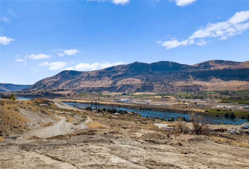 96 Valiant - Lot 3, East Wenatchee, Washington 98802, ,Land,For Sale,Riverview Ranch First Addition,Valiant - Lot 3,NWM1831754