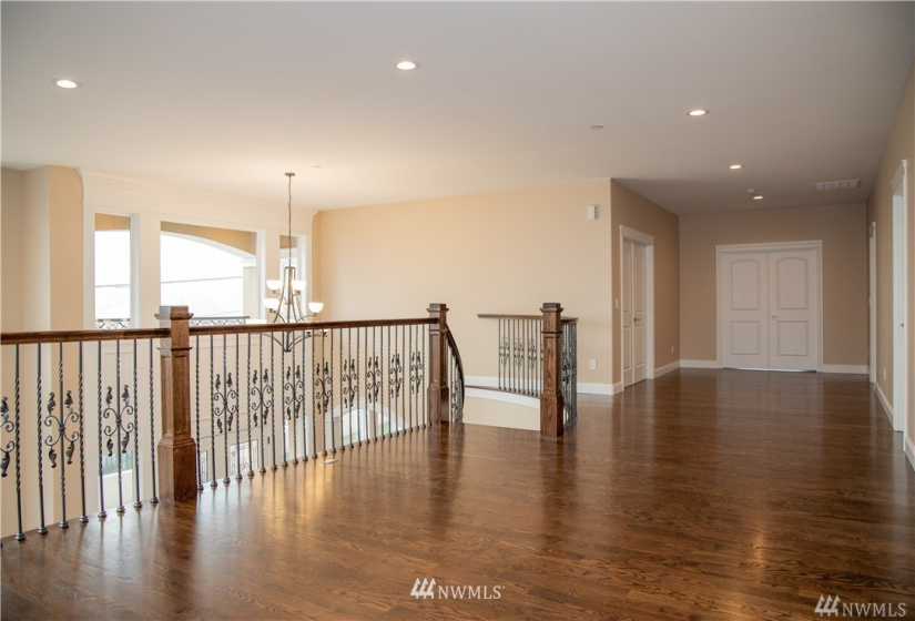 4768 146th, Tukwila, Washington 98168, 5 Bedrooms Bedrooms, ,5 BathroomsBathrooms,Residential,For Sale,146th,NWM1831843