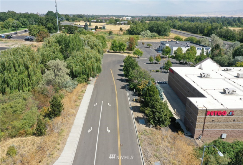 1703 Twin Creek, Walla Walla, Washington 99362, ,Land,For Sale,Twin Creek,NWM1819201