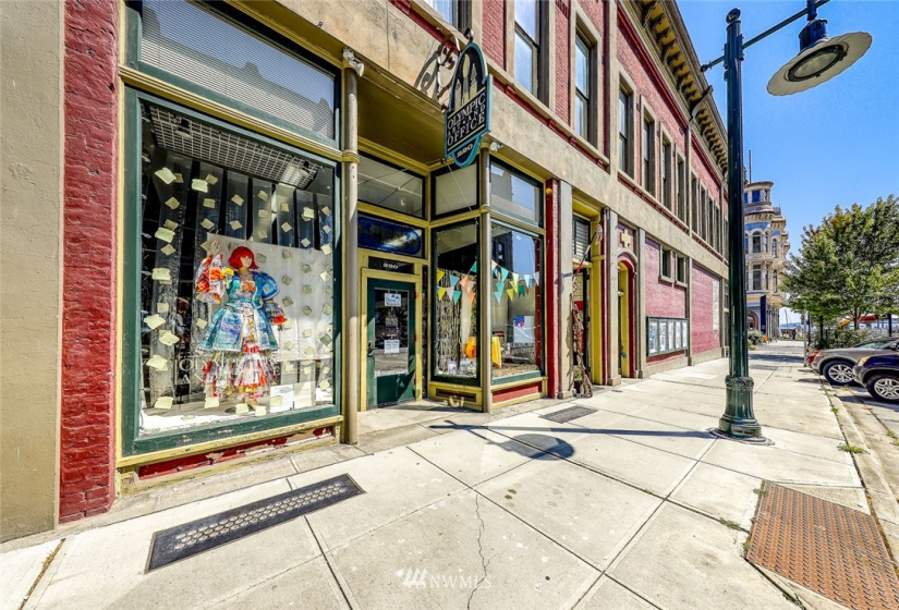 220 Taylor, Port Townsend, Washington 98368, ,Business Opportunity,For Sale,Taylor,NWM1832559