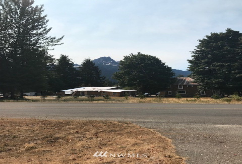 580 Mountain Loop, Darrington, Washington 98241, 2 Bedrooms Bedrooms, ,1 BathroomBathrooms,Residential,For Sale,Mountain Loop,NWM1829997