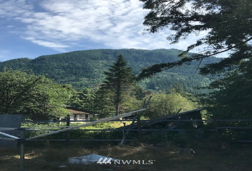 580 Mountain Loop, Darrington, Washington 98241, 2 Bedrooms Bedrooms, ,1 BathroomBathrooms,Residential,For Sale,Mountain Loop,NWM1829997