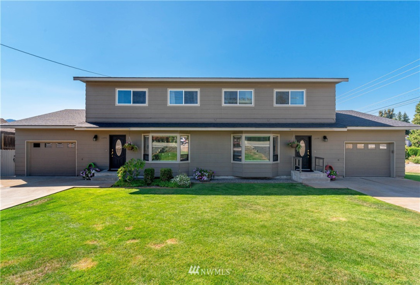 1496 Eastmont, East Wenatchee, Washington 98802, ,Residential Income,For Sale,Eastmont,NWM1832432