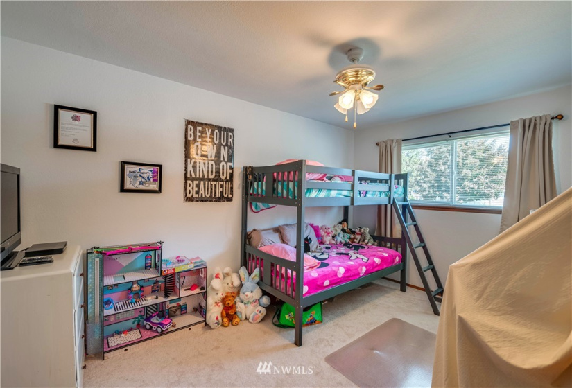 1496 Eastmont, East Wenatchee, Washington 98802, ,Residential Income,For Sale,Eastmont,NWM1832432