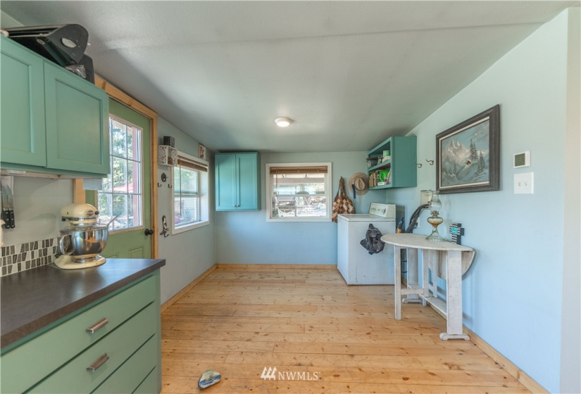 105 Rocky, Orondo, Washington 98843, 1 Bedroom Bedrooms, ,1 BathroomBathrooms,Residential,For Sale,CHELAN HILLS ACREAGE TRACTS,Rocky,NWM1833027