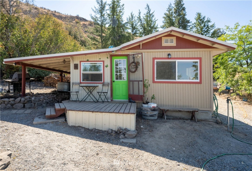 105 Rocky, Orondo, Washington 98843, 1 Bedroom Bedrooms, ,1 BathroomBathrooms,Residential,For Sale,CHELAN HILLS ACREAGE TRACTS,Rocky,NWM1833027