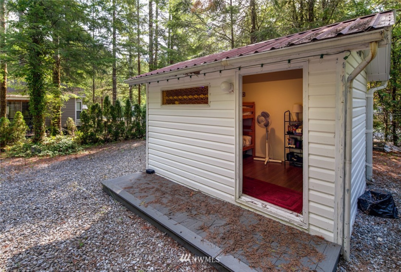 143 4 Branch, Deming, Washington 98244, 1 Bedroom Bedrooms, ,1 BathroomBathrooms,Manufactured In Park,For Sale,Branch,NWM1831471