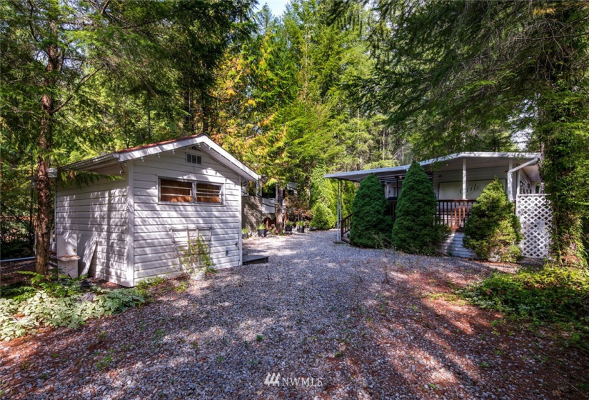 143 4 Branch, Deming, Washington 98244, 1 Bedroom Bedrooms, ,1 BathroomBathrooms,Manufactured In Park,For Sale,Branch,NWM1831471