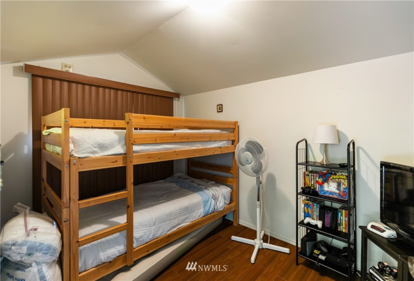 143 4 Branch, Deming, Washington 98244, 1 Bedroom Bedrooms, ,1 BathroomBathrooms,Manufactured In Park,For Sale,Branch,NWM1831471