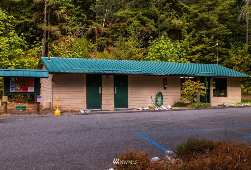 143 4 Branch, Deming, Washington 98244, 1 Bedroom Bedrooms, ,1 BathroomBathrooms,Manufactured In Park,For Sale,Branch,NWM1831471