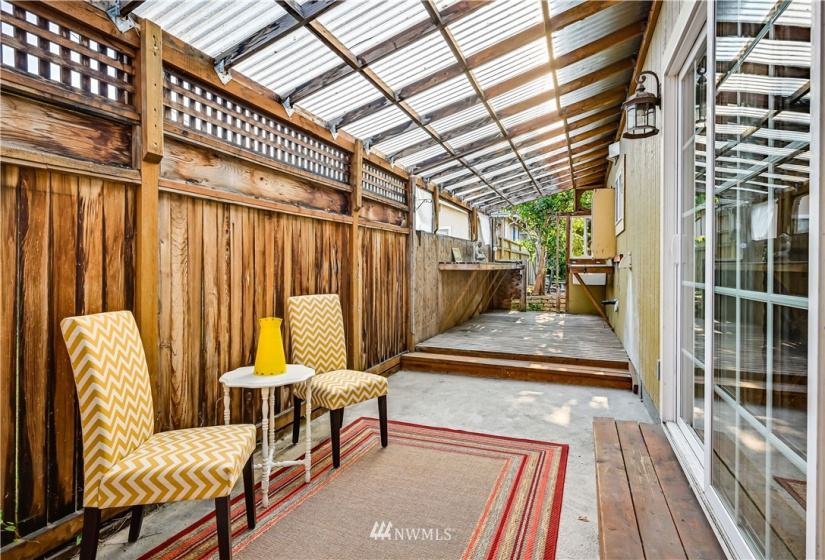 1713 Hoyt, Everett, Washington 98201, 5 Bedrooms Bedrooms, ,2 BathroomsBathrooms,Residential,For Sale,Hoyt,NWM1832018