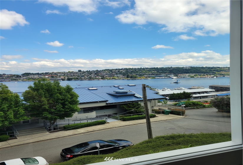 2401 8th, Seattle, Washington 98103, 1 Bedroom Bedrooms, ,1 BathroomBathrooms,Residential,For Sale,MCGRAW PARK CONDOMINIUM,8th,NWM1833099