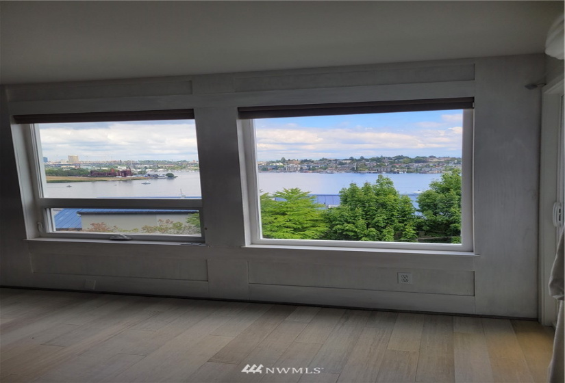 2401 8th, Seattle, Washington 98103, 1 Bedroom Bedrooms, ,1 BathroomBathrooms,Residential,For Sale,MCGRAW PARK CONDOMINIUM,8th,NWM1833099