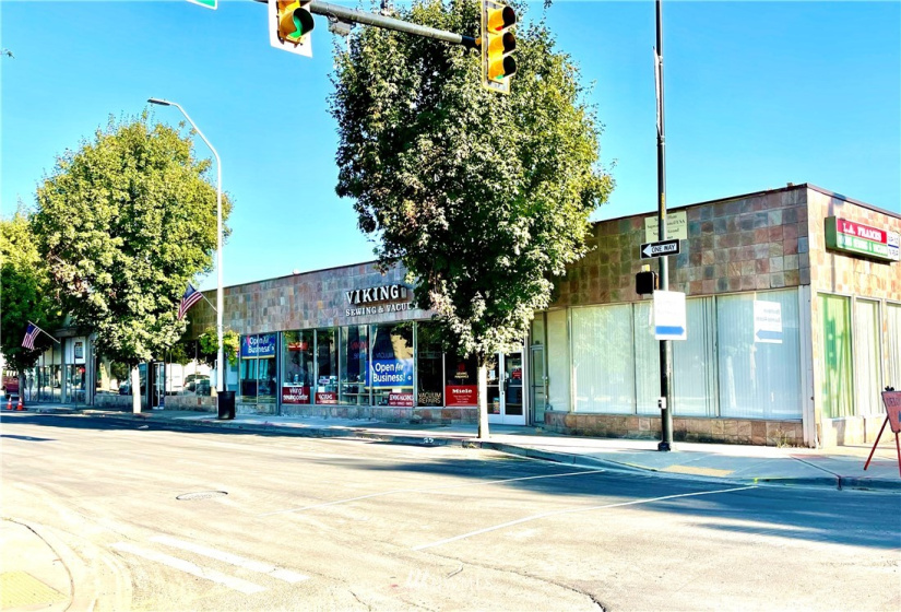 301 3rd, Renton, Washington 98057, ,Commercial Sale,For Sale,3rd,NWM1833070