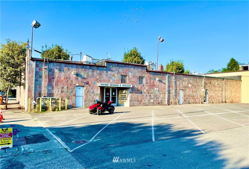 301 3rd, Renton, Washington 98057, ,Commercial Sale,For Sale,3rd,NWM1833070