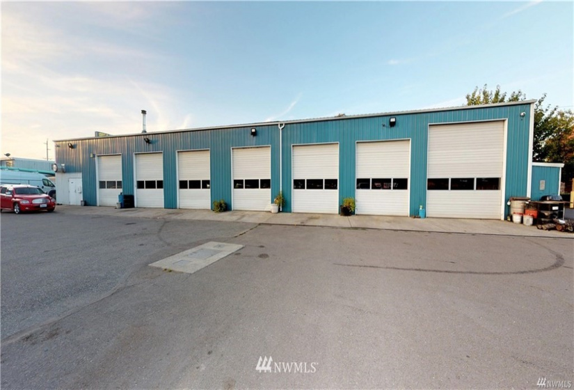 887 Washington, Sequim, Washington 98382, ,Commercial Sale,For Sale,Washington,NWM1833166