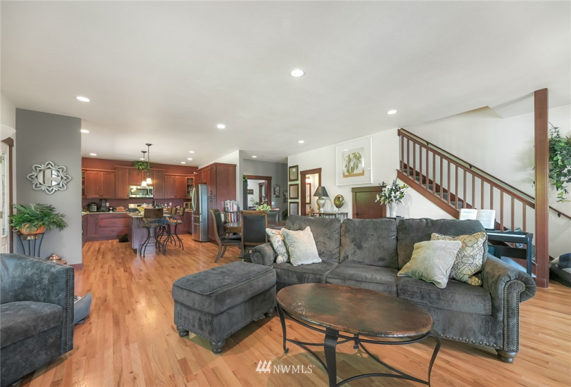 4400 Squalicum Creek, Bellingham, Washington 98226, 3 Bedrooms Bedrooms, ,2 BathroomsBathrooms,Residential,For Sale,Squalicum Creek,NWM1832762