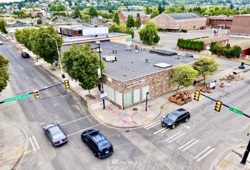 301 3rd, Renton, Washington 98057, ,Residential Lease,For Rent,3rd,NWM1833214