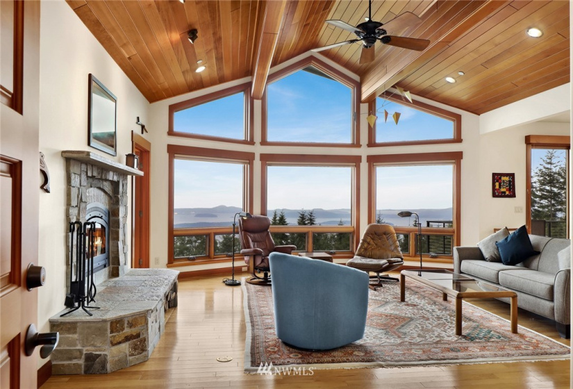 887 Chuckanut Ridge, Bow, Washington 98232, 3 Bedrooms Bedrooms, ,1 BathroomBathrooms,Residential,For Sale,Chuckanut Ridge,NWM1833124