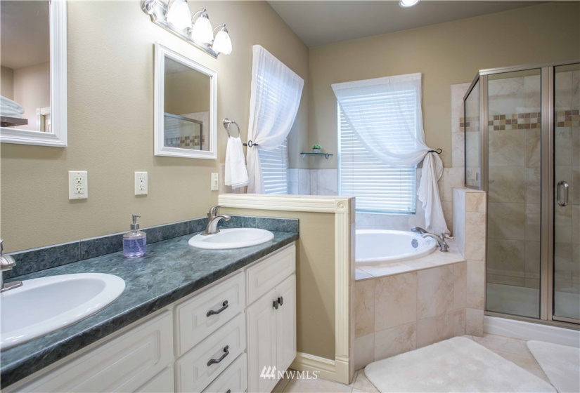 5768 Willow Springs, Ferndale, Washington 98248, ,Residential,For Sale,Northwest County Acres,Willow Springs,NWM1833243