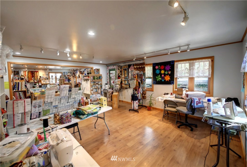 309 Methow Valley Hwy 20, Twisp, Washington 98856, ,Commercial Sale,For Sale,Methow Valley Hwy 20,NWM1819553