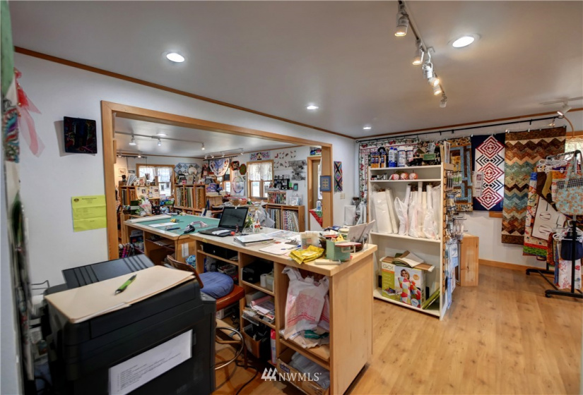 309 Methow Valley Hwy 20, Twisp, Washington 98856, ,Commercial Sale,For Sale,Methow Valley Hwy 20,NWM1819553