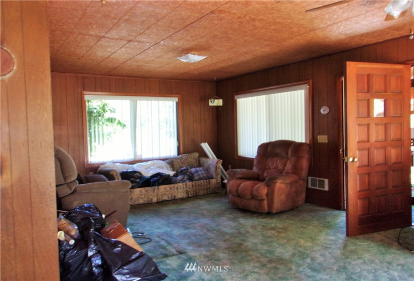 280 Salmon, Brinnon, Washington 98320, 2 Bedrooms Bedrooms, ,1 BathroomBathrooms,Residential,For Sale,Olympic Canal Addition No. 6,Salmon,NWM1833954