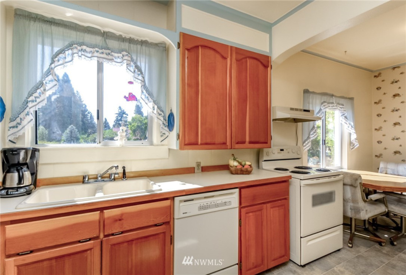 3811 SR 903, Roslyn, Washington 98941, 3 Bedrooms Bedrooms, ,1 BathroomBathrooms,Residential,For Sale,SR 903,NWM1833992