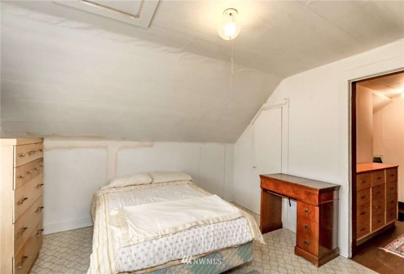 3811 SR 903, Roslyn, Washington 98941, 3 Bedrooms Bedrooms, ,1 BathroomBathrooms,Residential,For Sale,SR 903,NWM1833992