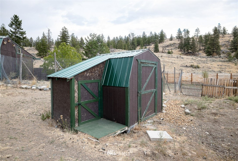 9 Canyon Spur, Oroville, Washington 98844, 4 Bedrooms Bedrooms, ,2 BathroomsBathrooms,Residential,For Sale,Canyon Spur,NWM1834103