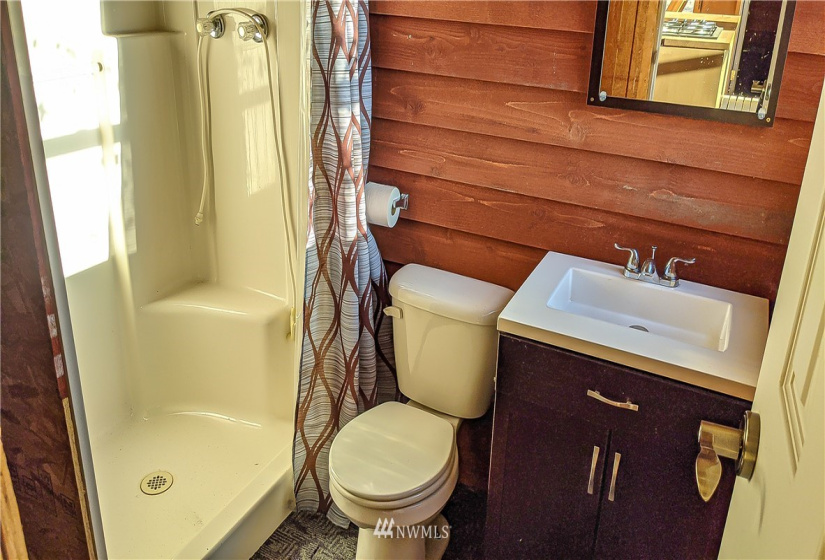 8 Tyee View Loop, Orondo, Washington 98843, 1 Bedroom Bedrooms, ,Residential,For Sale,Tyee View Loop,NWM1831963