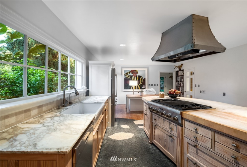 8017 Thorne, Lakewood, Washington 98498, 6 Bedrooms Bedrooms, ,3 BathroomsBathrooms,Residential,For Sale,Thorne,NWM1829555