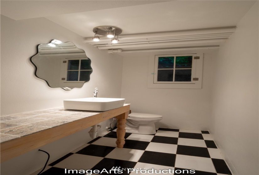 8017 Thorne, Lakewood, Washington 98498, 6 Bedrooms Bedrooms, ,3 BathroomsBathrooms,Residential,For Sale,Thorne,NWM1829555