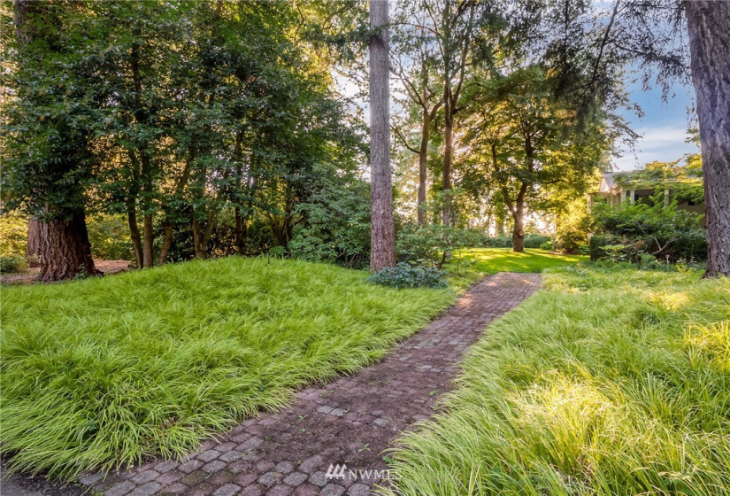 8017 Thorne, Lakewood, Washington 98498, 6 Bedrooms Bedrooms, ,3 BathroomsBathrooms,Residential,For Sale,Thorne,NWM1829555