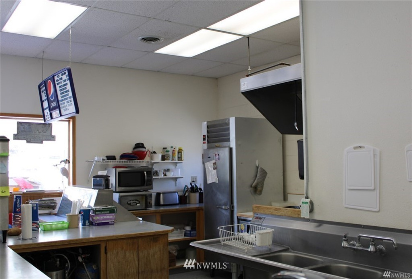 18 Palmer, Loomis, Washington 98827, ,Commercial Sale,For Sale,Palmer,NWM1834327